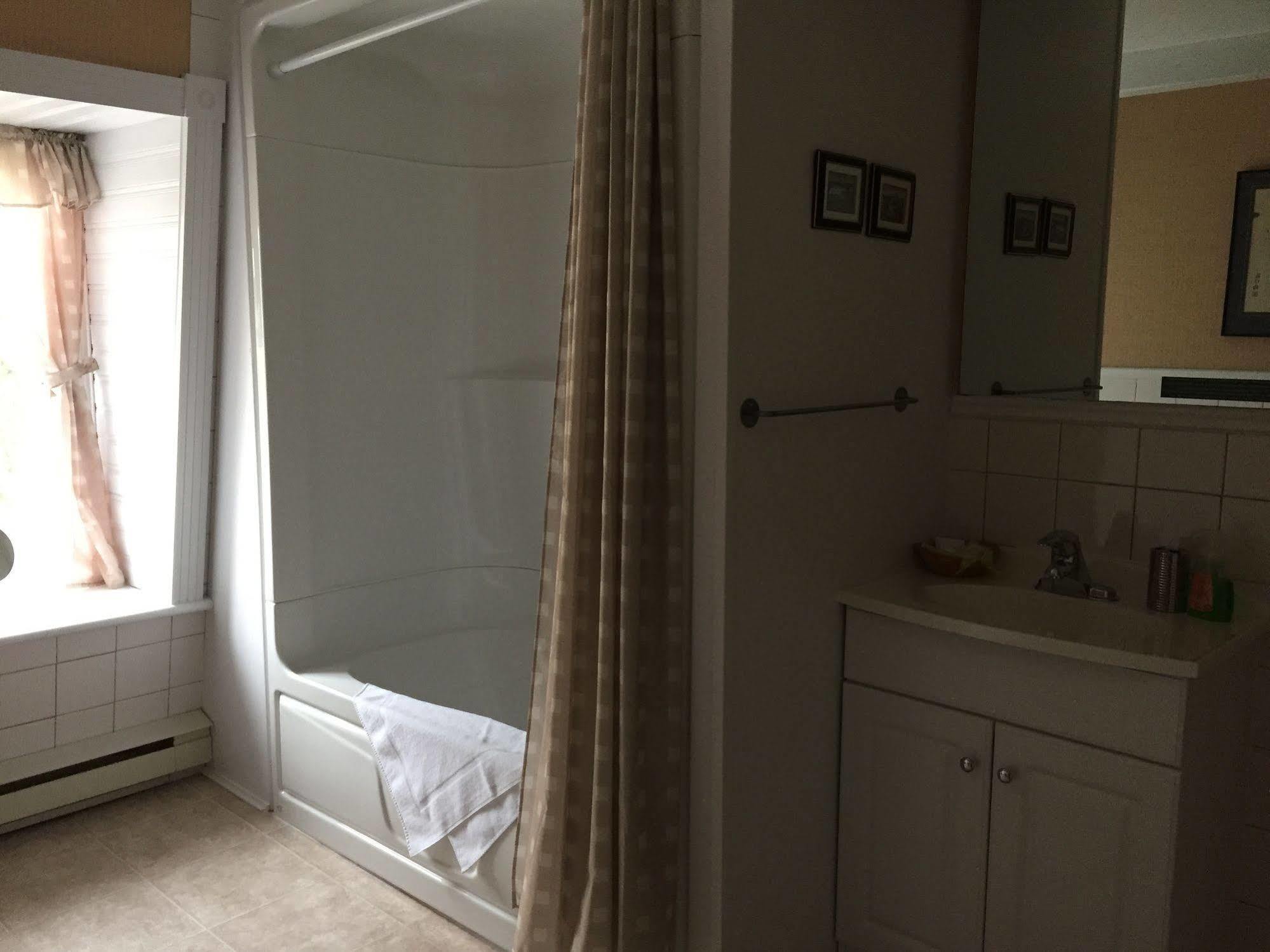 Auberge Petite Plaisance La Malbaie Kültér fotó